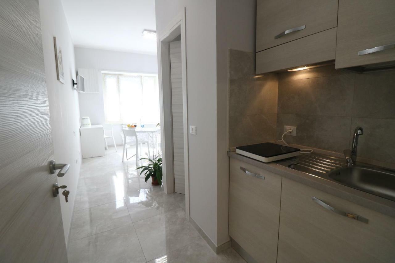 Guest house Vimercati 30 Rome